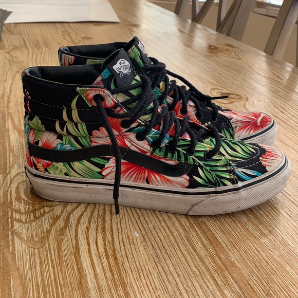 Vans Shoes - High top floral print Vans, women’s size 7.5